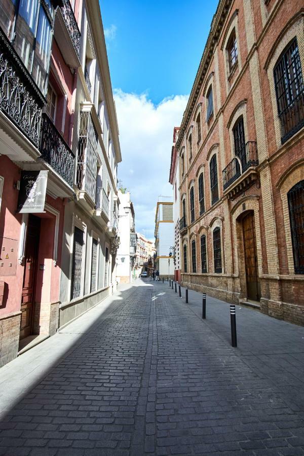 Ohliving Cathedral Apartment Sevilla Bagian luar foto