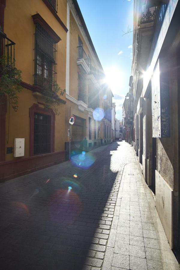 Ohliving Cathedral Apartment Sevilla Bagian luar foto
