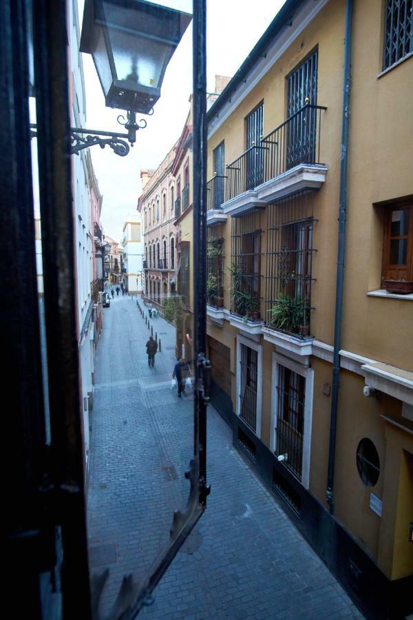 Ohliving Cathedral Apartment Sevilla Bagian luar foto